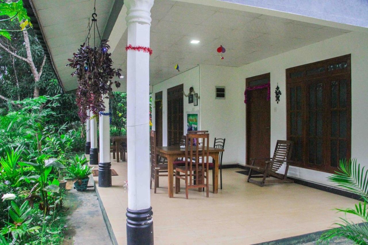 Sigiriya Mana B&B Exteriér fotografie